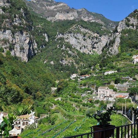 Via Paradiso Amalfi Bagian luar foto