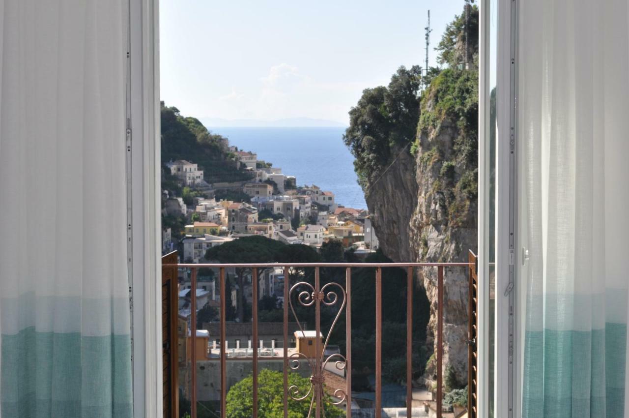 Via Paradiso Amalfi Bagian luar foto